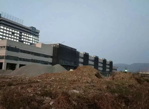 天臺人民醫(yī)院新城遷建工程迎來重要節(jié)點 裝修收尾，首次集中亮燈點亮新院區(qū)